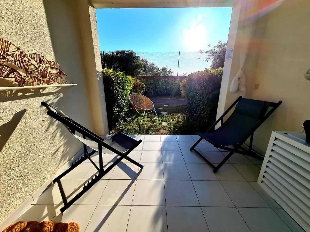 Appartement 0321, Piscine - Parking - Proche Plages - Palmazur Vacances Cannes 0*,  France