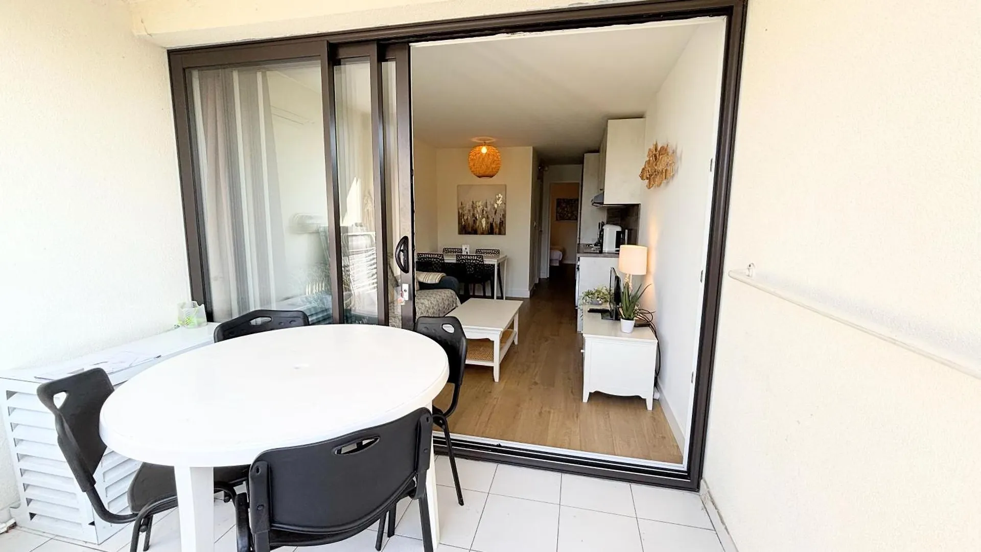 Appartement 0321, Piscine - Parking - Proche Plages - Palmazur Vacances Cannes